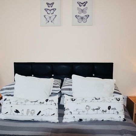 8 York Mews Apartment Shepton Mallet Luaran gambar