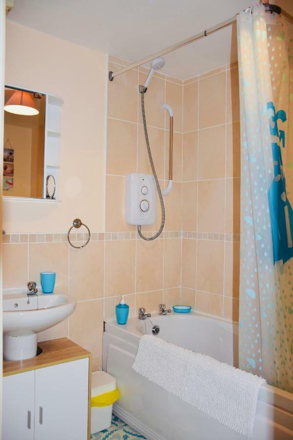 8 York Mews Apartment Shepton Mallet Luaran gambar